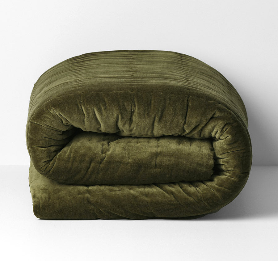 Luxury Velvet Coverlet Caper