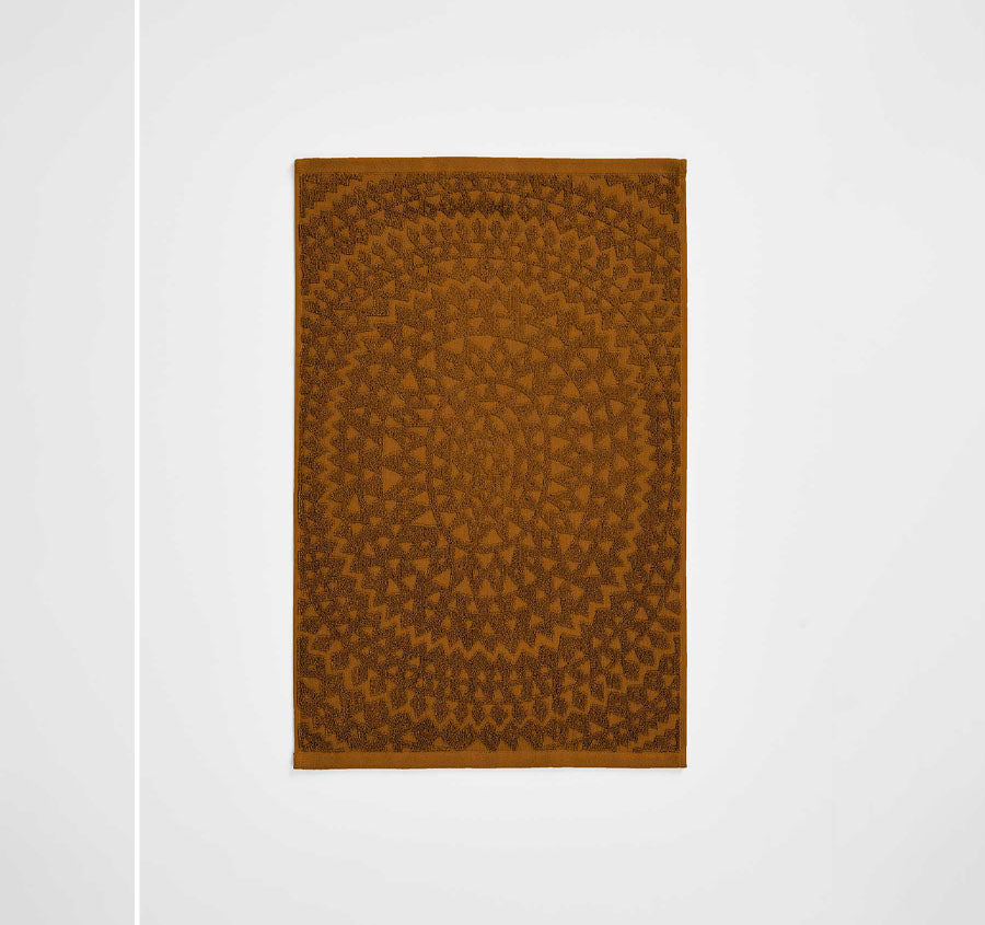Maya 580GSM Cotton Bath Towel Range Bronze