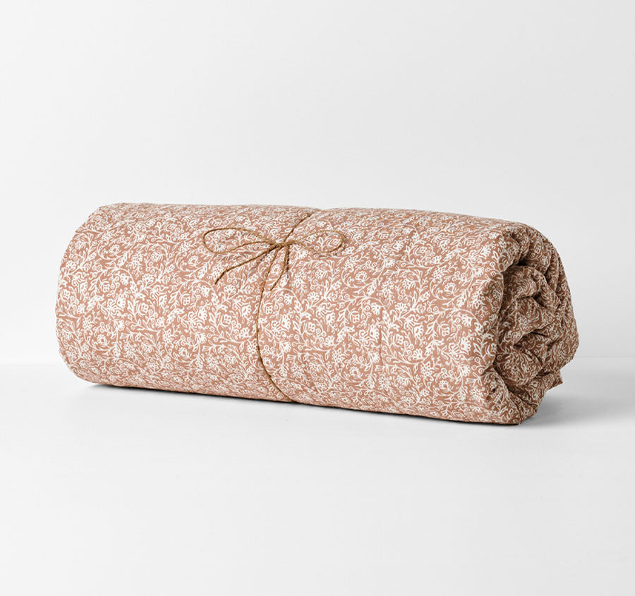 Varanasi Coverlet Hazelnut
