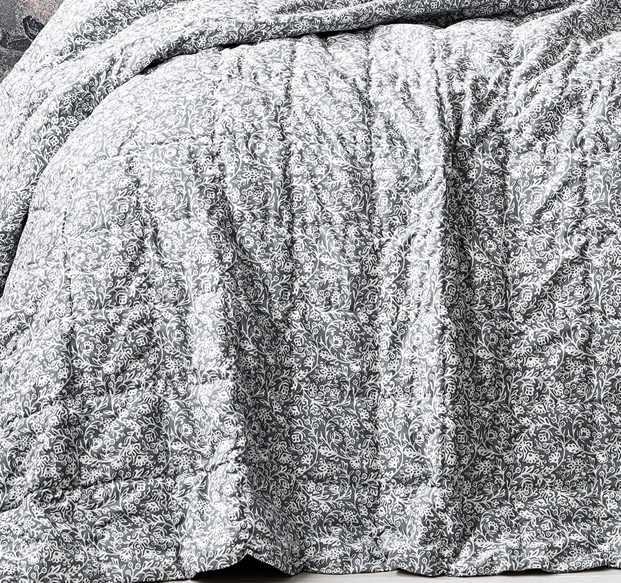 Varanasi Coverlet Mist