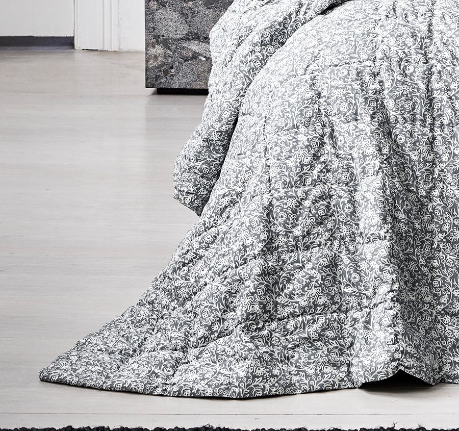 Varanasi Coverlet Mist