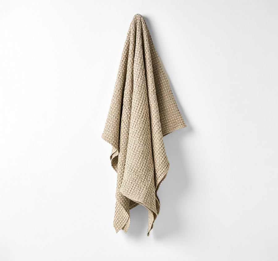 Waffle 140x200cm Throw Rug Feather