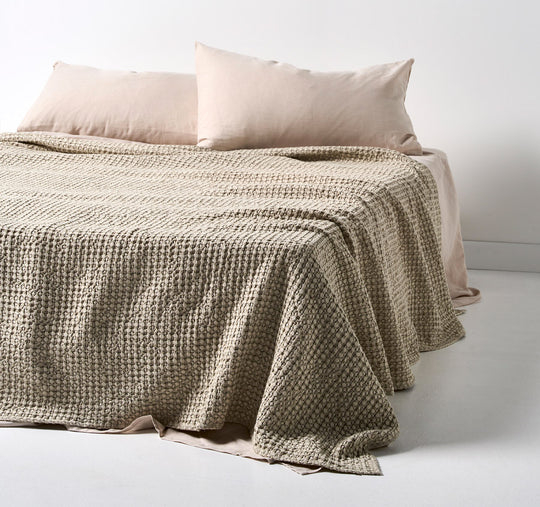 Waffle Bed Throw Feather