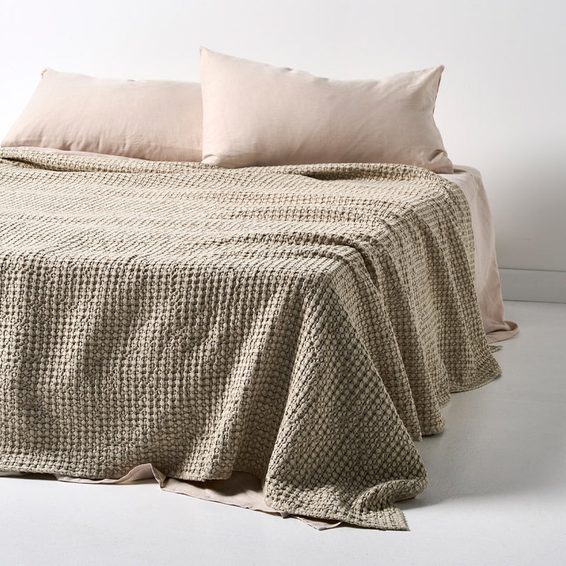 Waffle Bed Throw Feather – Manchester Warehouse