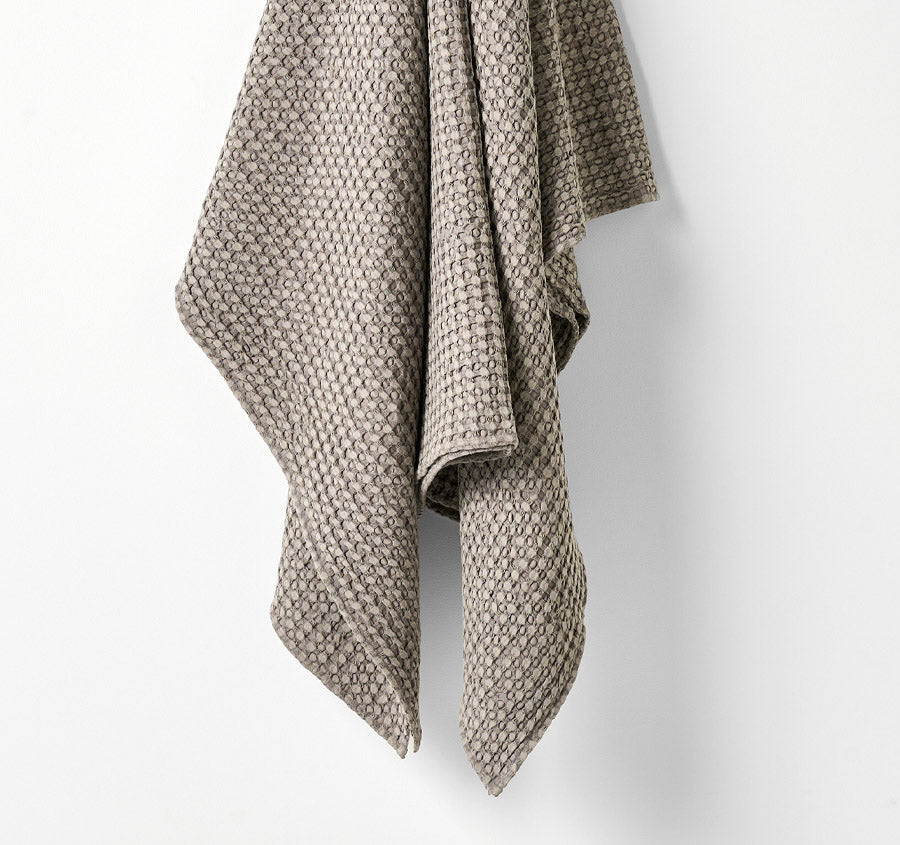 Waffle 140x200cm Throw Rug Smoke