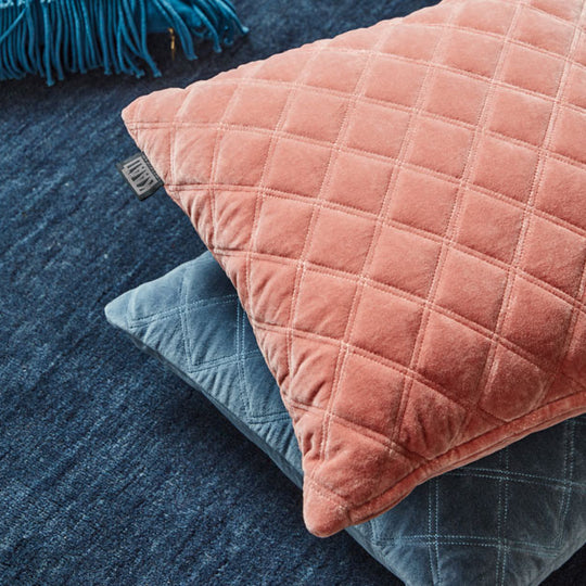 Vercors 43x43cm Filled Cushion Pink