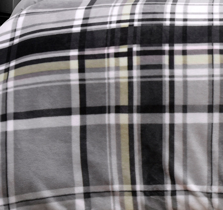 Chester Quilt Cover Set Range Black