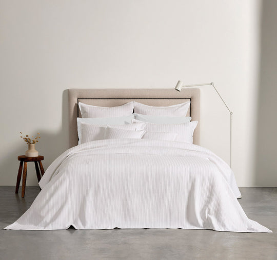 Evora Coverlet Set Range White