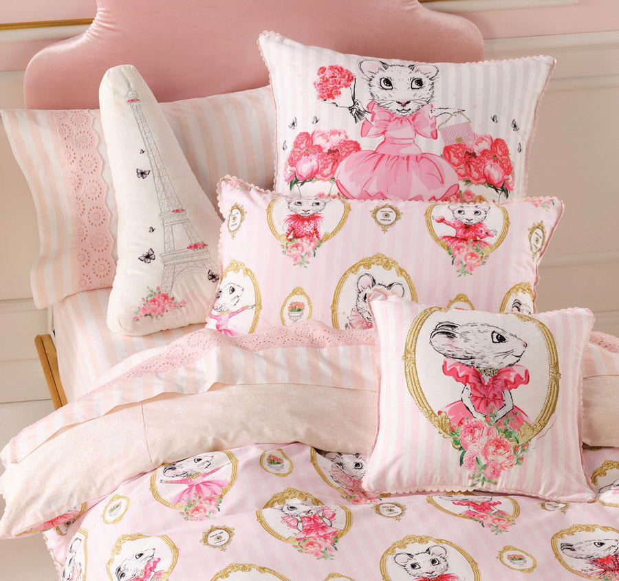Portraits Of Claris Quilt Cover Set Range Pink