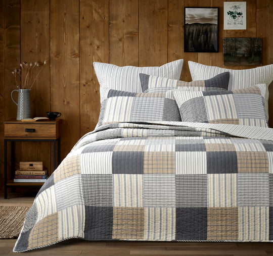 Vintage Patch Coverlet Set Range