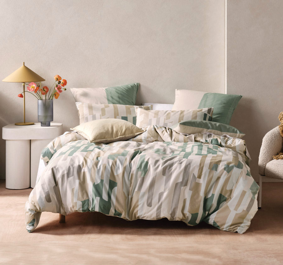 Mollendo Quilt Cover Set Range Green