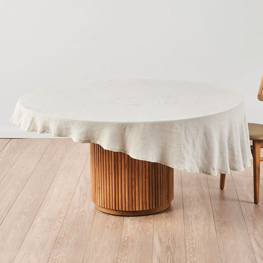 Nimes Linen Round Tablecloth Natural