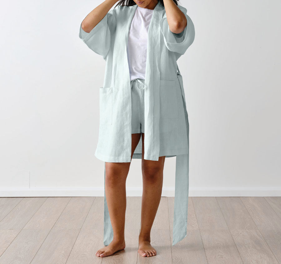 Nimes Linen Linen One Size Short Bathrobe Sky
