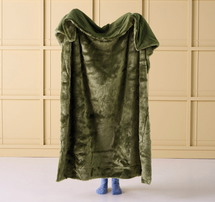 Selma 130x170cm Throw Rug Moss