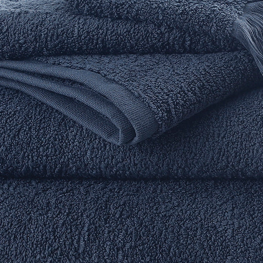 Tusca 700GSM Cotton Bath Towel Range Onyx