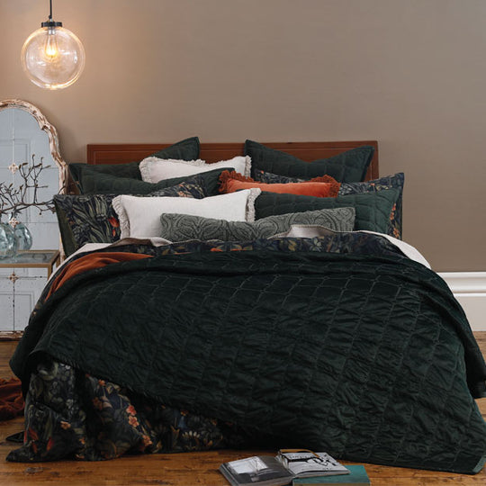 Meeka Queen Bed Comforter Set Sycamore