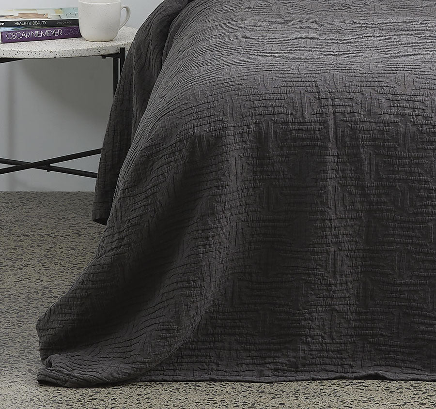 Capsule Coverlet Set Charcoal