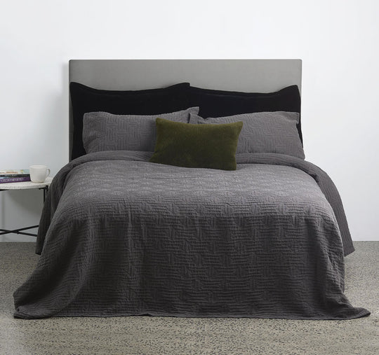 Capsule Coverlet Set Charcoal