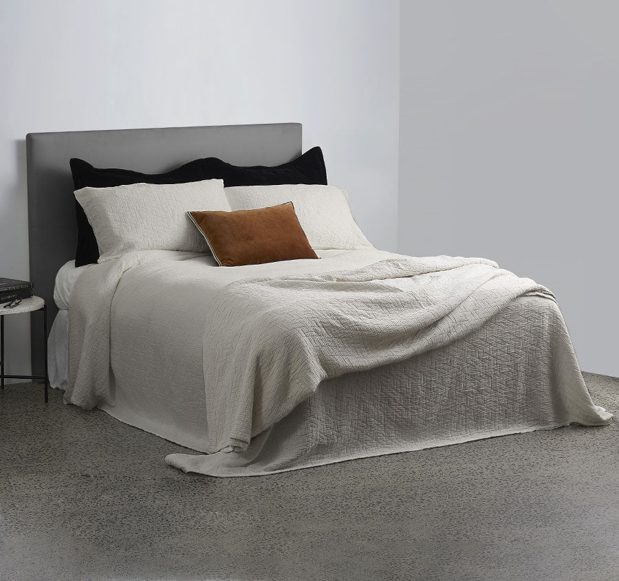Roma Bedspread Set Range Natural