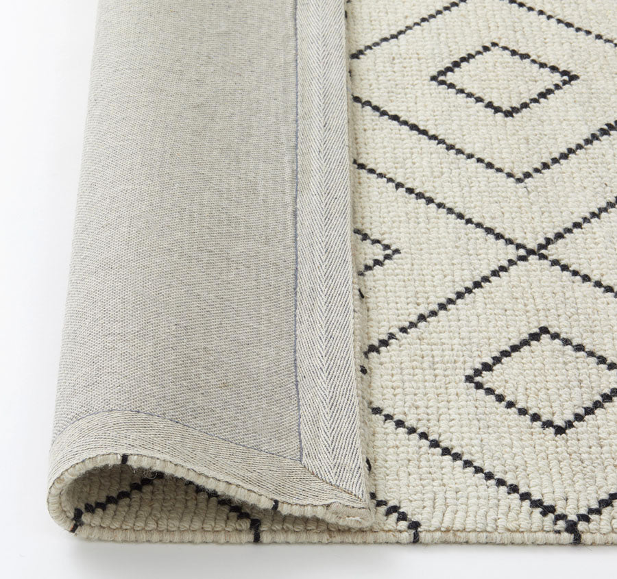 Makalu Floor Rug Range Feather